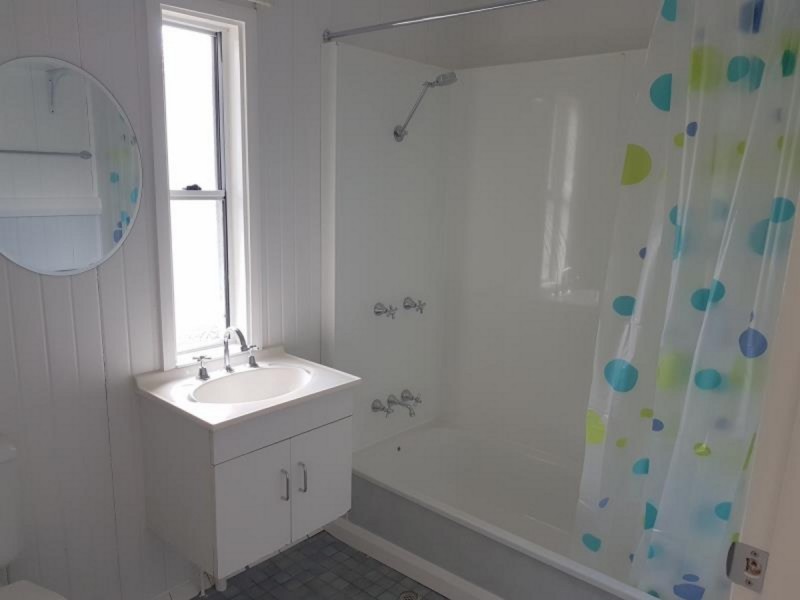 112 Clifton Street, Berserker QLD 4701